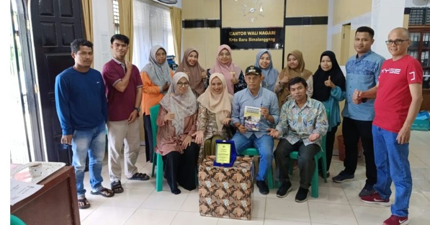 PKM FE UNP di Simalanggang, Pelatihan Laporan Keuangan Berbasis Digital