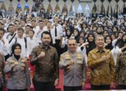 Kapolda Sumbar Beri Motivasi Mahasiswa Universitas Baiturahmah