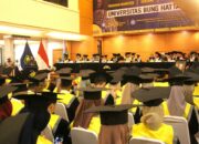 Di Hari Sumpah Pemuda, Rektor UBH Lantik 905 Wisudawan