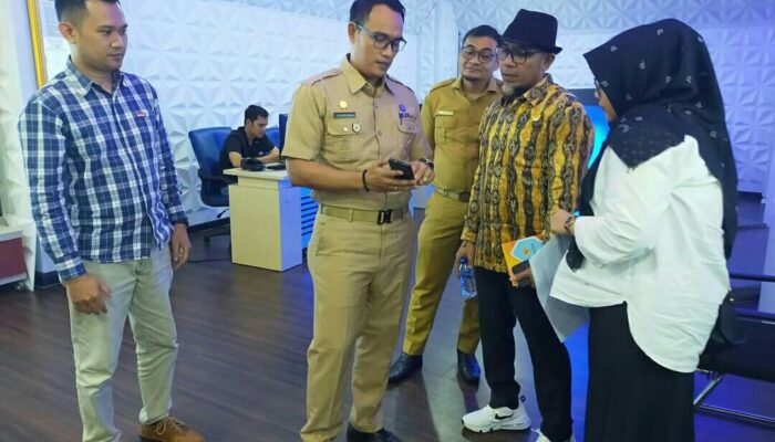 KI Sumbar Lakukan Visitasi ke PPID Pemko Padang