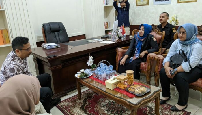 Ke Bawaslu KI Sumbar Ingatkan Sengketa Informasi Pemilu