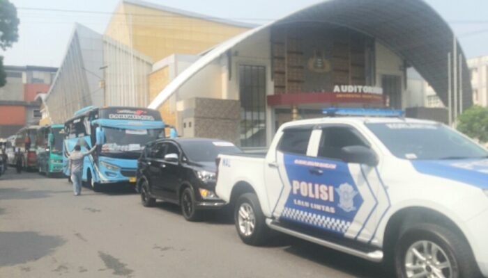 Rombongan Kontingen Porwil Sumbar Bertolak ke Pekanbaru