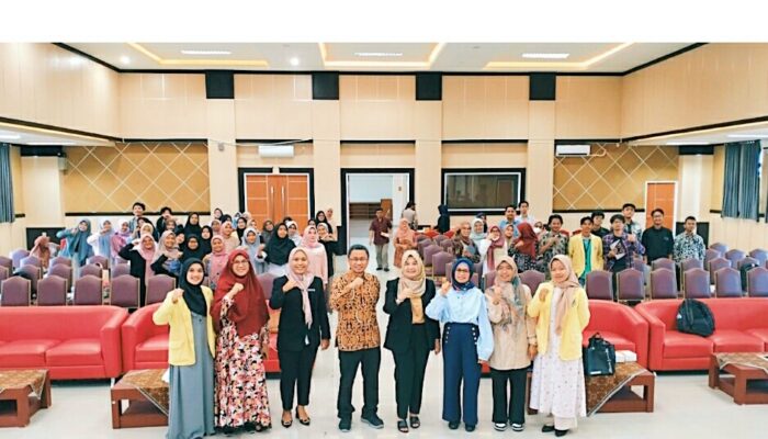 FBS UNP Beri Pembekalan Hadapi Dunia Kerja Pada Mahasiswa