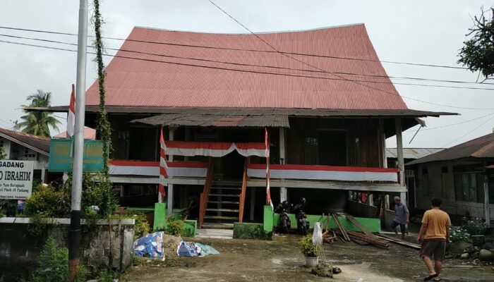 Pemko Akan Ubah Rumah Gadang Kajang Padati Jadi Pustaka Sejarah