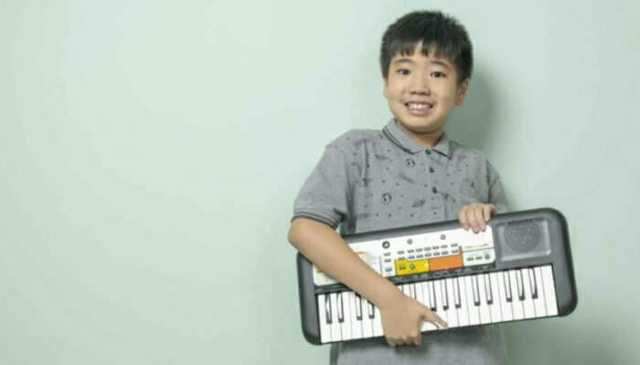 Kenneth Trevi Anak Twice Exceptional Rilis Lagu “Rapuh Jadi Utuh” Karya Rulli Aryanto