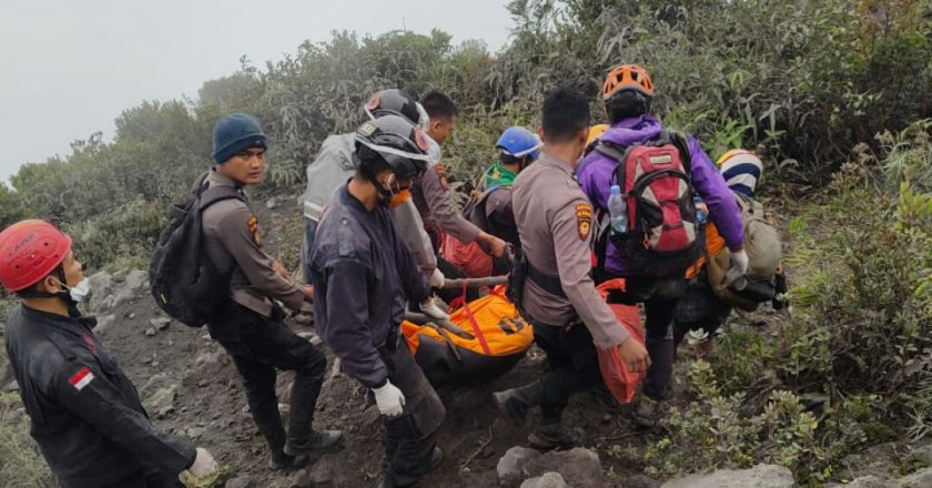 Seluruh Pendaki Gunung Marapi yang Terdata Sudah Ditemukan