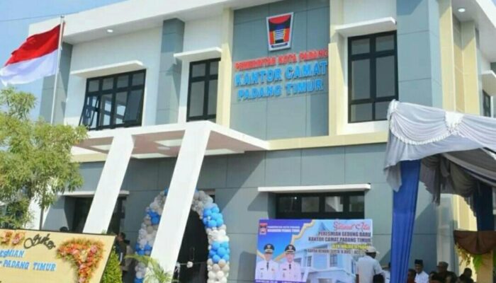 Kantor Camat Padang Timur Diresmikan
