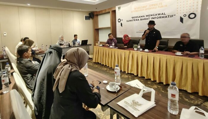 Arif Yumardi: Jurnalis Punya Peranan dalam mencerdaskan