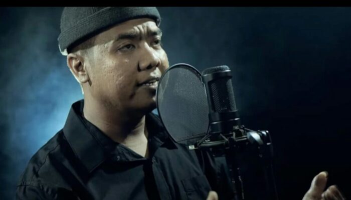 Fariji Dawuh Rilis Mini Album RI5 di Pasar Lagu Indonesia