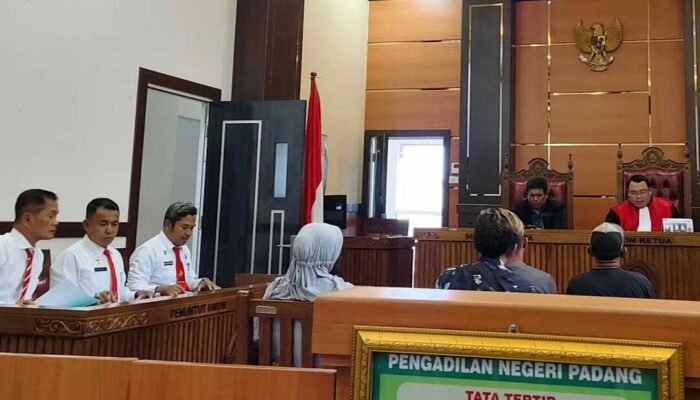 Sidang Lima Pedagang Pelanggar Perda Dijatuhi Denda 150 Ribu