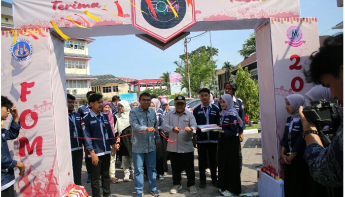 Meriah, HMD FEB UNP Gelar Bazaar UMKM