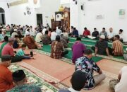 WR III UNP Pimpin Safari Ramadhan di Masjid Tanah Datar