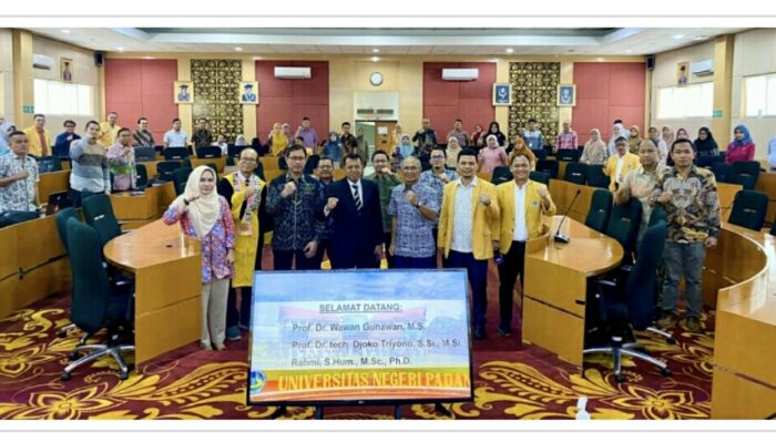 Menuju WCU, UNP Gelar Workshop QS Rankings dan THE