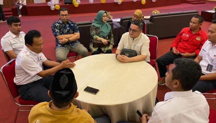 PT. KAI dan Departemen Ilmu Administrasi Negara FIS UNP Jalin Kemitraan