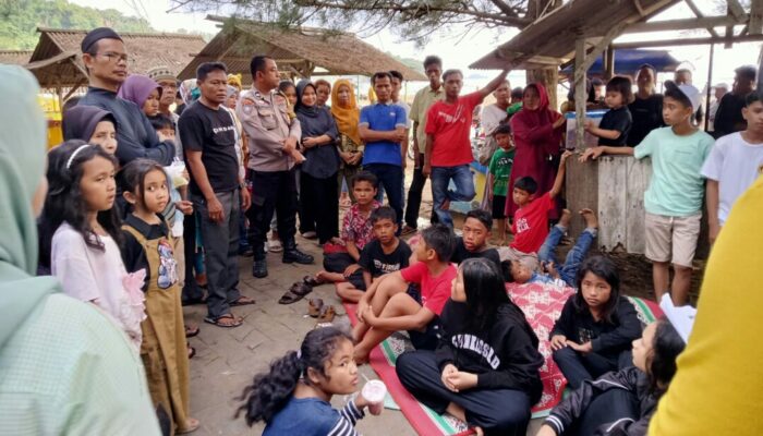 Delapan Pelajar dari Sawahlunto Tenggelam di Pantai Air Manis