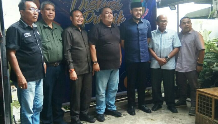 IWO Diskusikan Sosok Pemimpin Ideal dan Tepat Untuk Sumbar Berubah