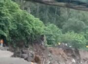 Lembah Anai Amblas, Jalan Padang-Bukittinggi Putus