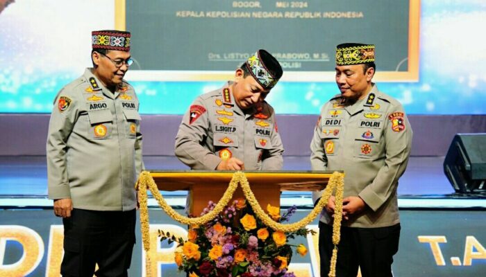 Kapolri Resmikan Komite Olahraga Polri