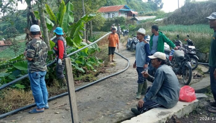 KSMR Gandeng JPS Salurkan Paket Stunting pada Anak-anak di Tanah Galodo