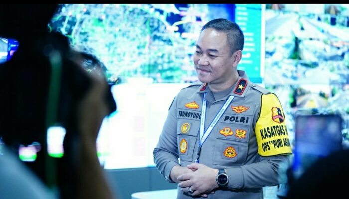 Polri Kirim Polwan Jadi Petugas Pelayanan Ibadah Haji