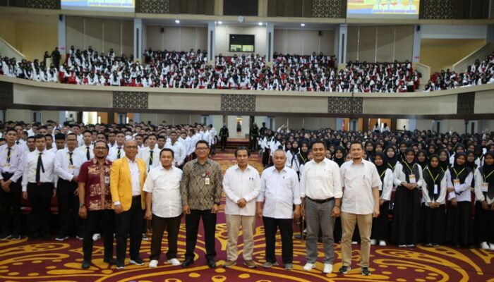 PKKMB UNP 2024, OJK Padang: Bahaya Pinjaman dan Judi Online