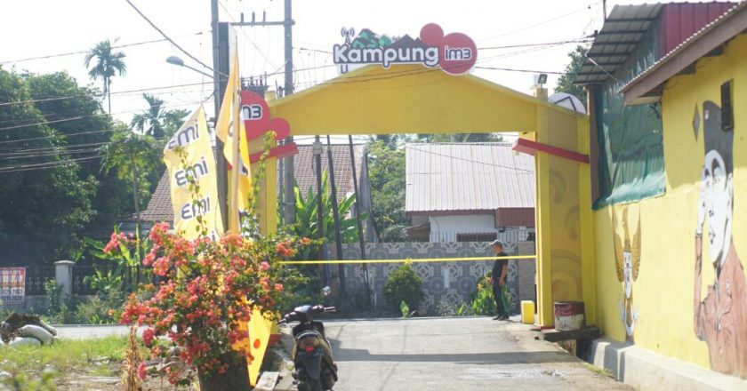 Berdayakan Masyarakat Desa Indosat Luncurkan Kampung IM3 di Sumatra