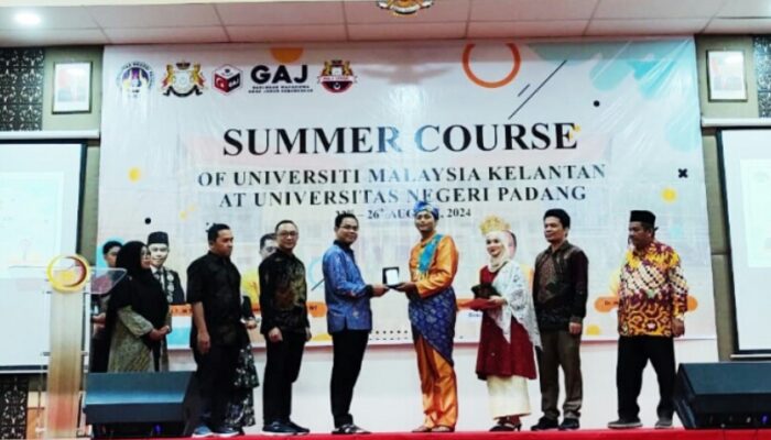Summer Course Pelajar Universiti Malaysia Kelantan di UNP Sukses