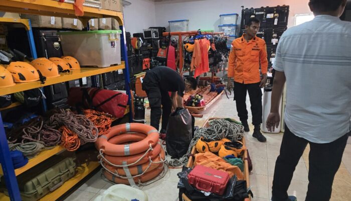 Tambang Emas di Solok Longsor Belasan Korban Tewas