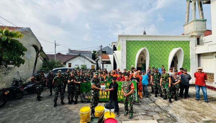 Siswa Diklapa Kecabangan Infanteri 2024 Gelar Karya Bakti