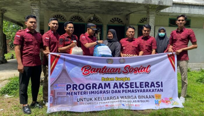 Lapas Suliki Berbagi Kasih pada Keluarga Warga Binaan