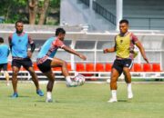 Mahasiswa Departemen Kepelatihan Raih Kontrak dengan Tim Liga 1 PSBS Biak