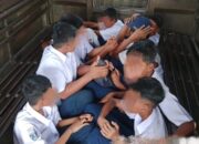 Satpol PP Padang Tangkap 10 Pelajar Lagi Keluyuran