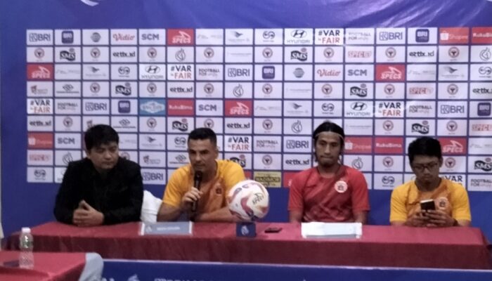 Sengit,. Laga Persija dan SPFC Kedua Tim Kejar Kemenangan