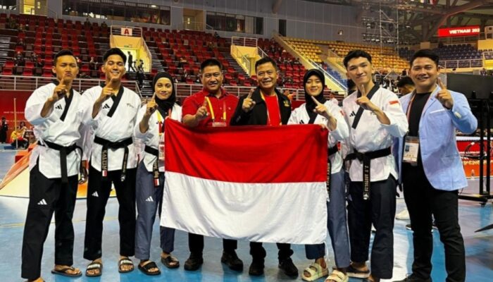 Tim Taekwondo Polri Sabet 7 Emas di Quang Ninh Vietnam