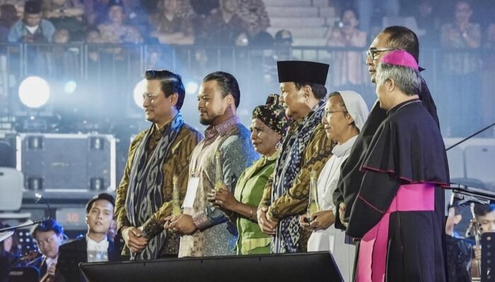 Presiden Prabowo Sampaikan Selamat Hari Natal Nasional