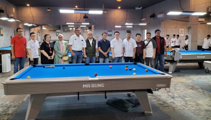 Labewa Cue Sport Olahraga Bilyar Hadir di Pabriec Blok Padang