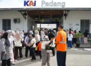 KAI Divre II Sumbar Ajak 36 Anak Panti Asuhan Naik KA Gratis