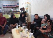 Pangdam I/BB dan Korem 032/Wbr, Beri Santunan kepada Keluarga Prajurit Gugur