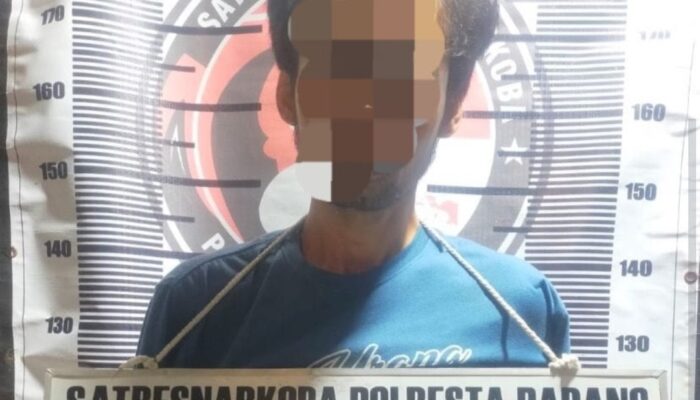 Polisi Gerebek Rumah Warga Gurun Laweh, Temukan 12 Paket Sabu