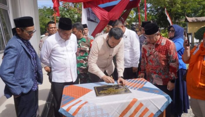Wako Padang Resmikan Gedung Serba Guna Lubuk Minturun