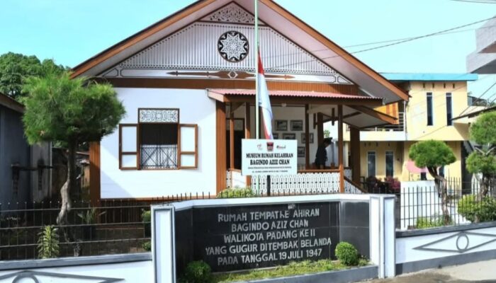 Ziarah Penuh Makna, Maigus Kunjungi Rumah Bagindo Aziz Chan