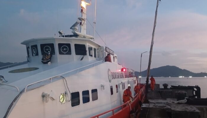 Dua Nelayan Dilaporkan Hilang Kontak di Perairan Pessel