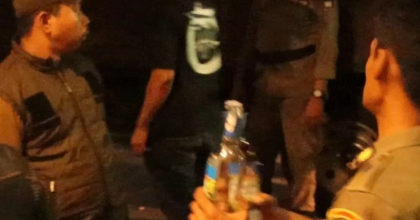 Satpol PP Padang Gelar Patroli Dini Hari, Amankan 15 Remaja