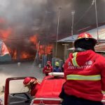19 Rumah di Padang Selatan Hangus Terbakar, Satu Warga Cedera