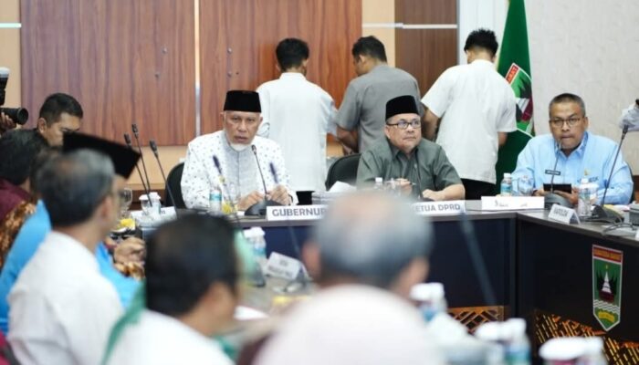 Tiga Isu Krusial di Sumbar, Tambang, Ikan, dan BBM