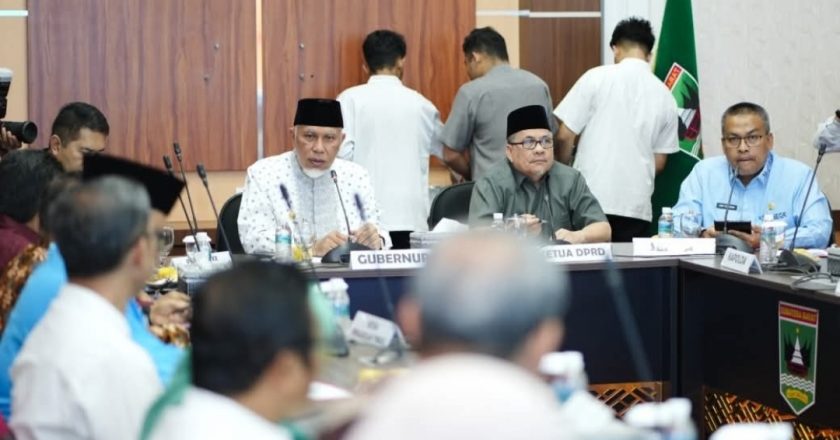 Tiga Isu Krusial di Sumbar, Tambang, Ikan, dan BBM