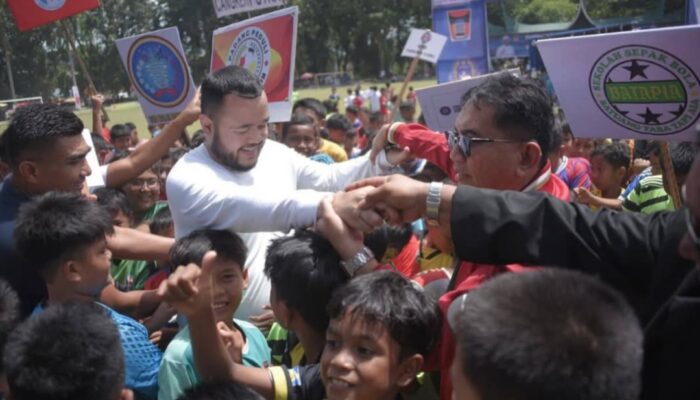 120 Tim SSB Ramaikan Festival Sepak Bola Piala Wali Kota Padang