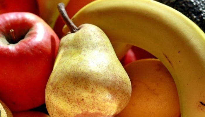 Ini 6 Buah Aman untuk Penderita Asam Lambung, dari Pisang hingga Kelapa