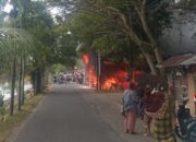 Kebakaran Tiga Petak Bangunan di Padang Utara, Dua Orang Tewas