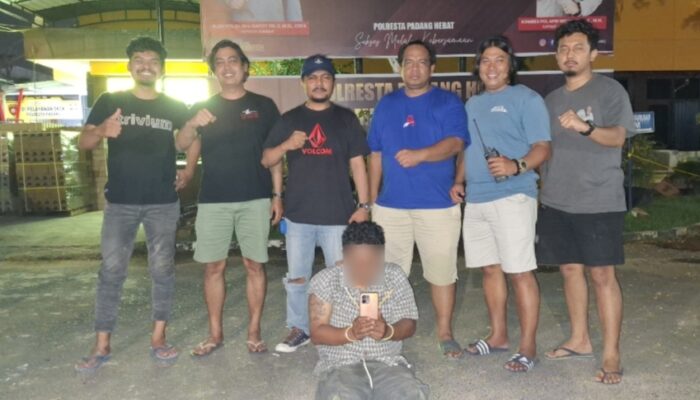Curi Ponsel di Warung, Pria 44 Tahun Ditangkap Tim Klewang Padang